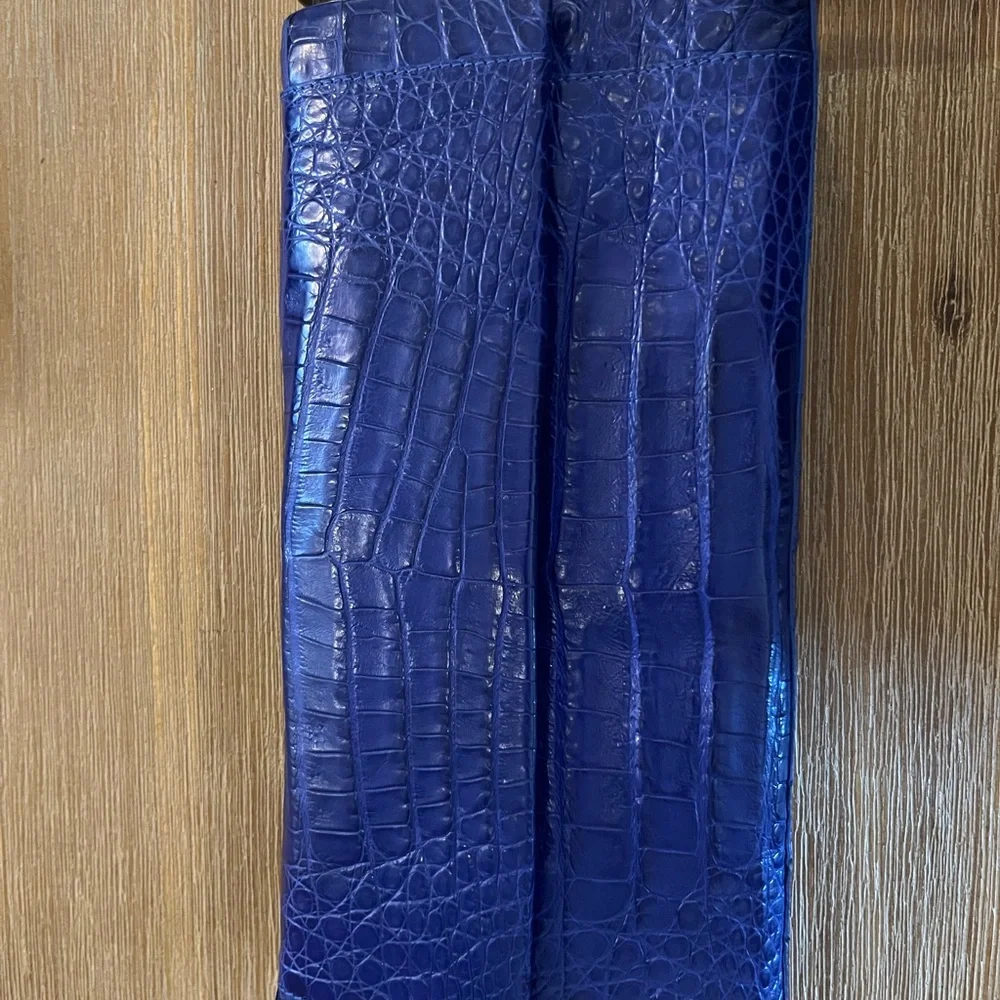 Elegant Blue Nancy Gonzalez Blue Crocodile Leather Clutch - NWT - Picture 7 of 8